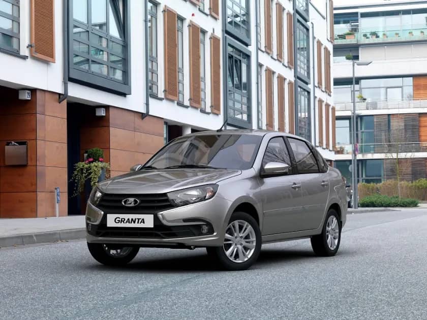 "АВТОВАЗ" представил битопливный седан LADA Granta