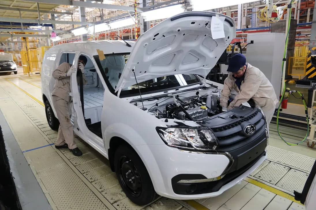 Стартовало производство опытной партии LADA Largus в Ижевске