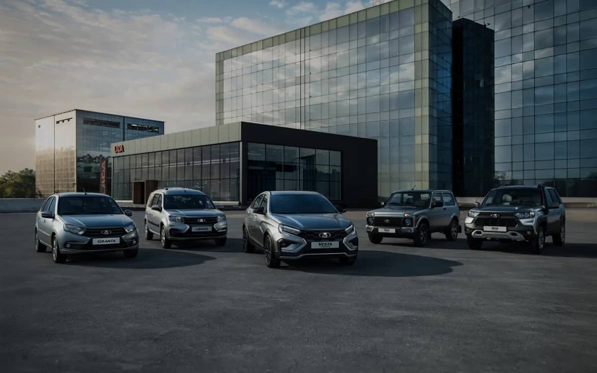 Покупка LADA стала ещё удобнее — автомобили доступны на Яндекс Маркете