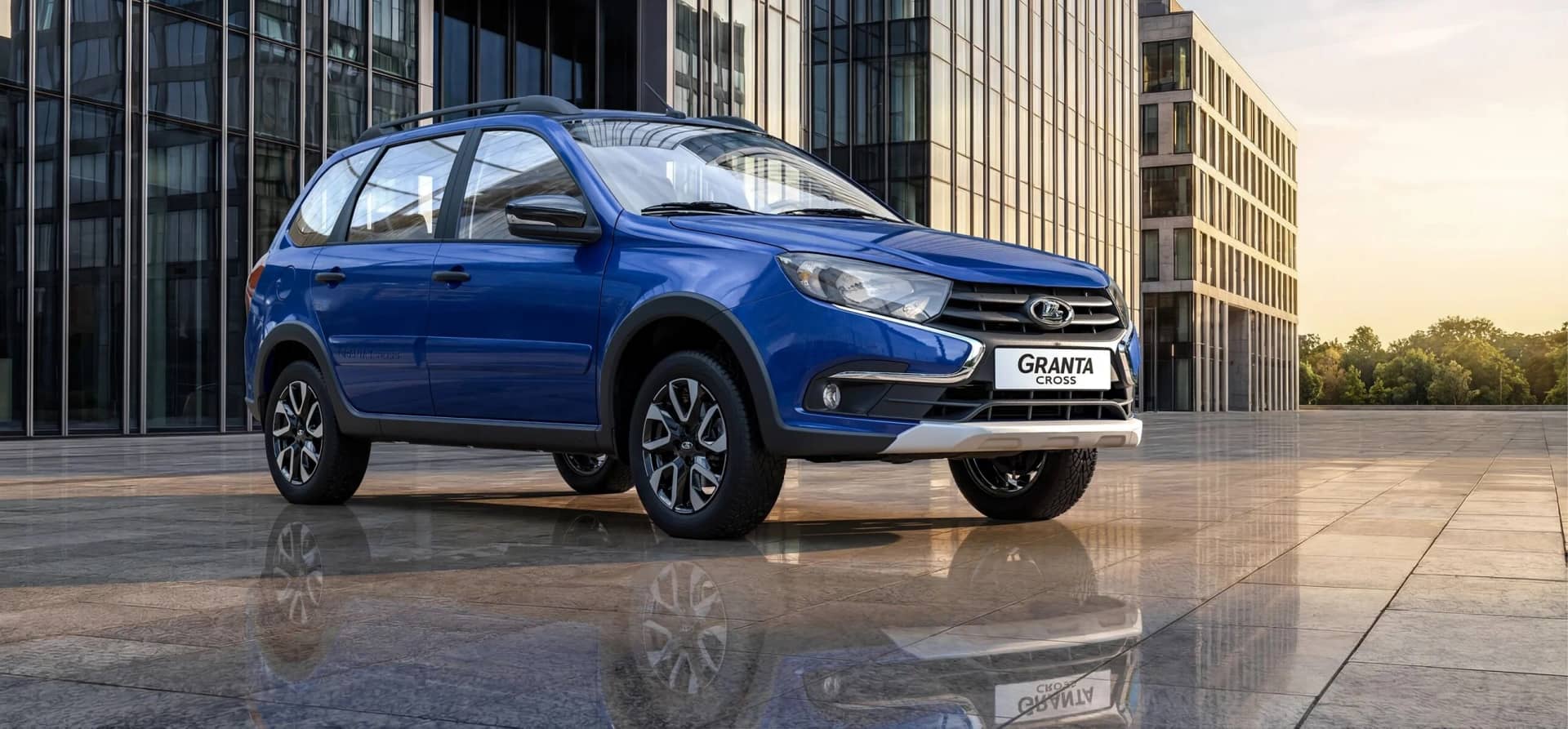 LADA granta-cross — вид сбоку