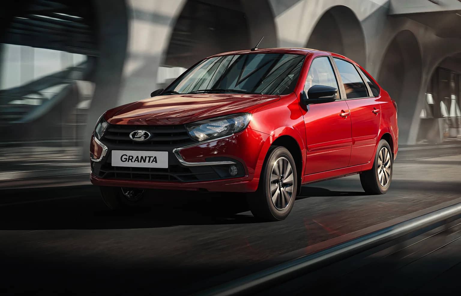 LADA granta-liftback — вид сбоку