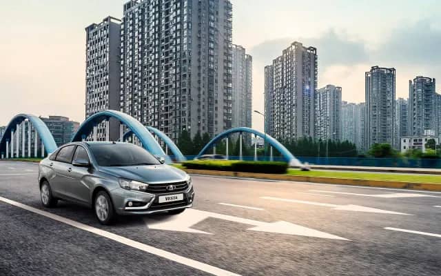 Седаны семейства LADA Vesta оказались популярнее универсалов