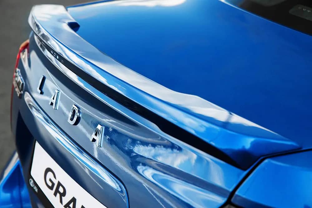 У Lada Granta скоро появится замена в кузове универсал и седан