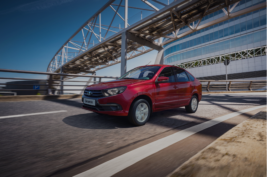 LADA помогает пережить жару: секреты комфортной езды в зной